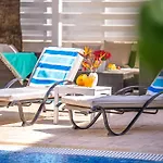 Palm Eva Villa *