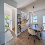 Palm Eva Paralimni