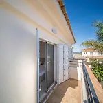Palm Eva * Paralimni
